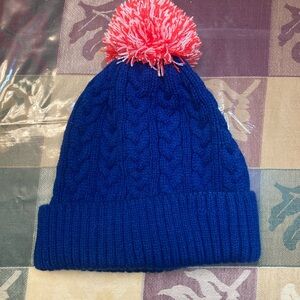 Knit Beanie (Pom pom can be detached)